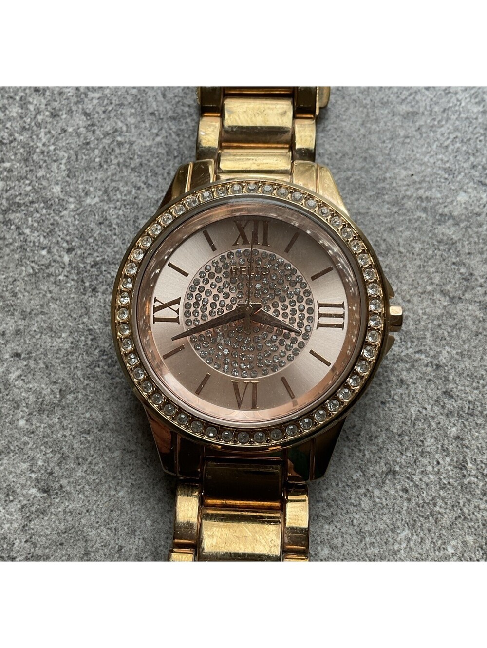 Relic ZR12178 Women's Stainless Steel Rose Gold Tone Watch Crystal Accents A6